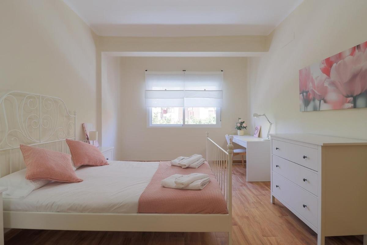 מאלגה C102 - Huge And Stylish 5 Bedroom By The Center מראה חיצוני תמונה